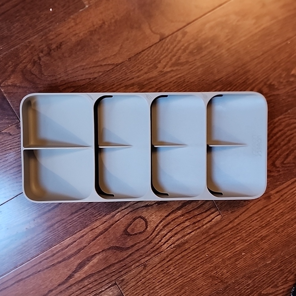 Joseph Joseph DrawerStore cultery organizer